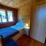 Letniskowe 777 Gerendaház Karwia