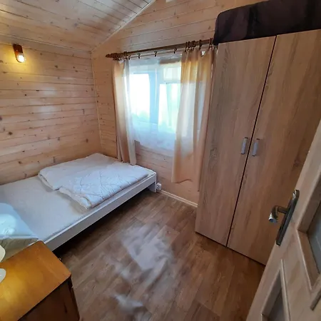 Letniskowe 777 Деревянный коттедж