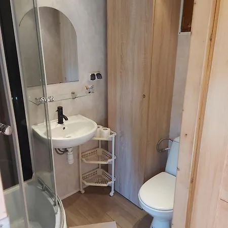 بيت خشبي Letniskowe 777