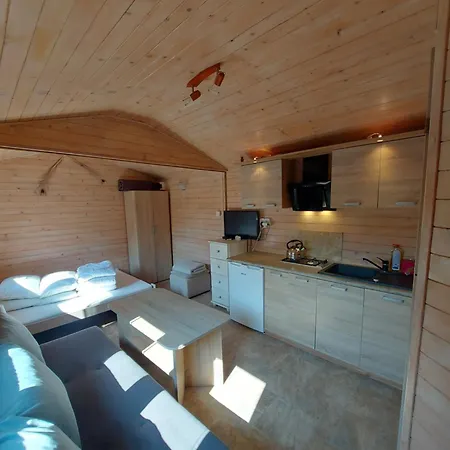 Letniskowe 777 Karwia