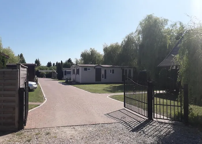 Letniskowe 777 بيت خشبي كارفيا