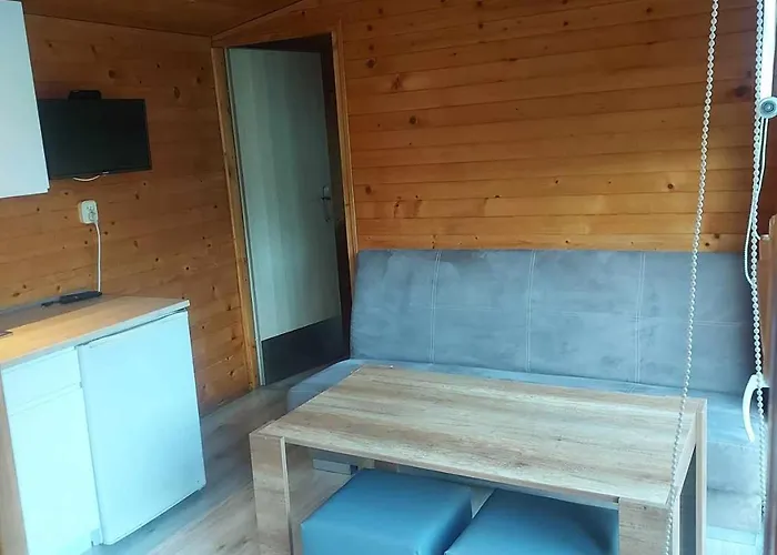 بيت خشبي Letniskowe 777