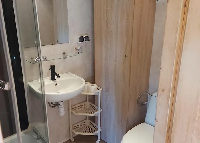 بيت خشبي Letniskowe 777