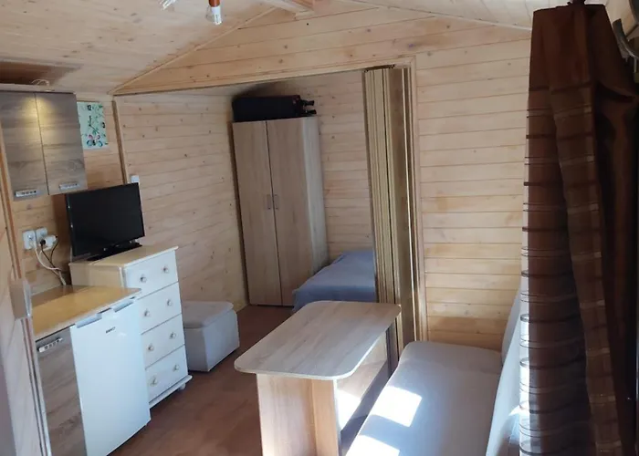 Letniskowe 777 بيت خشبي *