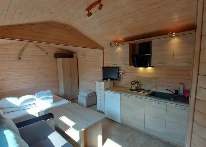 Letniskowe 777 كارفيا