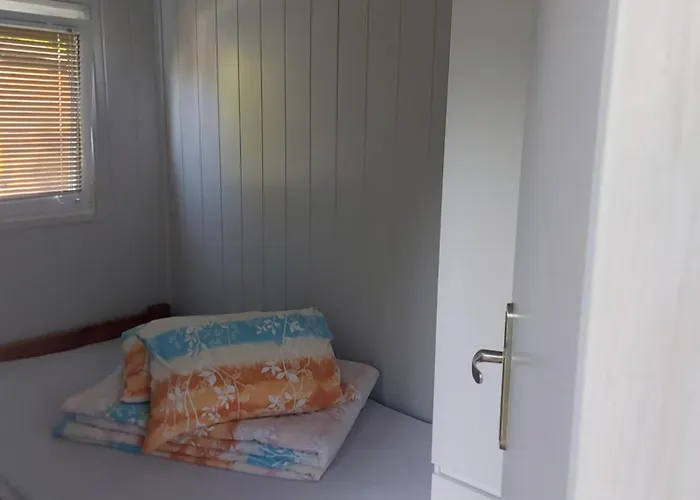 بيت خشبي Letniskowe 777 *